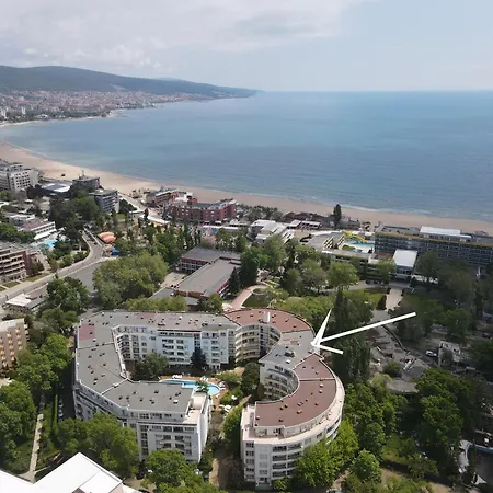 E 12 Yassen Hv Sluneční pobřeží